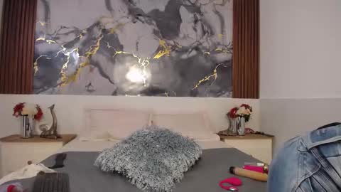 Snapshot of scarlethchannel chatting on November 21, 2:16 pm Scarleth online show from November 21, 2:16 pm