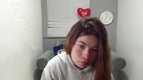 scarlethsexy69 online show from September 26, 1:04 pm