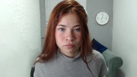 scarlethsexy69 online show from October 6, 12:24 pm