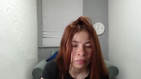 scarlethsexy69 online show from October 14, 12:28 pm