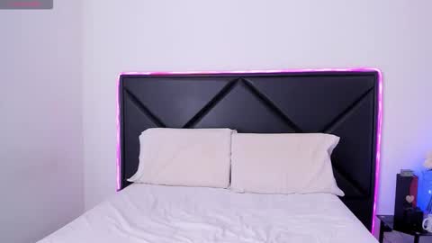 Snapshot of scarletkent chatting on November 13, 2:49 pm ScarletKent online show from November 13, 2:49 pm