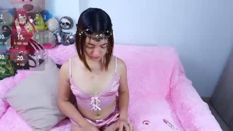 Snapshot of scarletmonroe1 chatting on June 12, 3:00 pm Scarlet online show from June 12, 3:00 pm