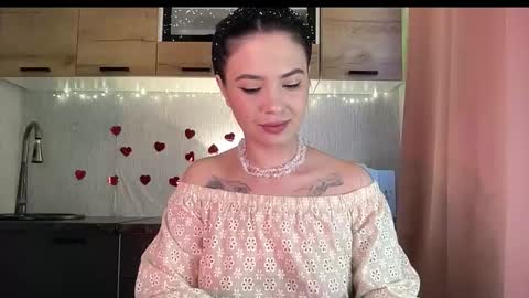 Snapshot of scarletpetal chatting on March 2, 10:44 am scarletpetal online show from March 2, 10:44 am