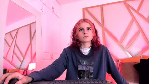 Scarlet online show from January 25, 12:37 pm