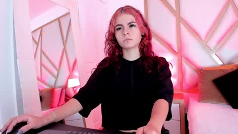 Scarlet online show from January 28, 12:11 pm