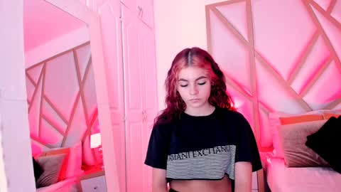 Scarlet online show from February 1, 12:58 pm