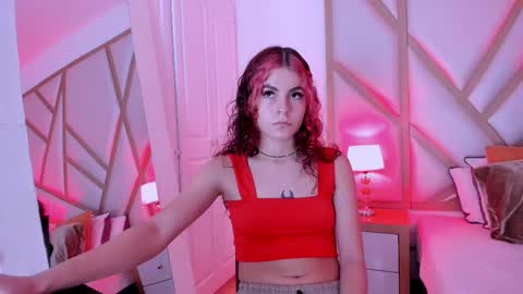 Scarlet online show from February 13, 1:15 pm