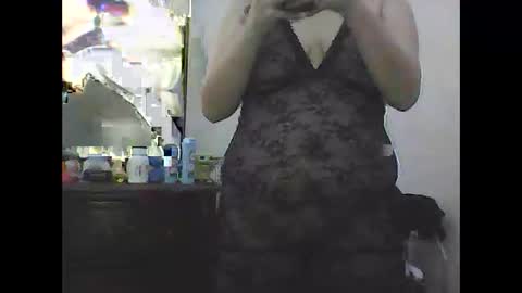 Snapshot of scarlett1726 chatting on March 26, 6:13 pm scarlett1726 online show from March 26, 6:13 pm