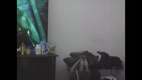 Snapshot of scarlett1726 chatting on April 2, 1:14 am scarlett1726 online show from April 2, 1:14 am