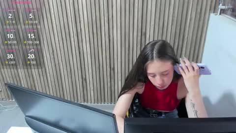 Scarlett online show from March 15, 5:19 pm