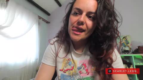 Snapshot of scarlett77_ chatting on December 30, 5:02 pm Scarletland welcome online show from December 30, 5:02 pm