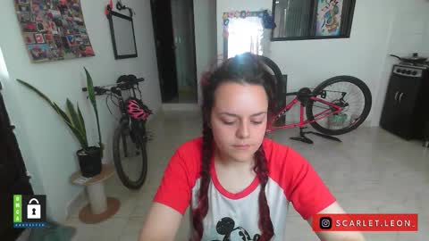 Snapshot of scarlett77_ chatting on October 7, 3:42 pm Scarletland welcome online show from October 7, 3:42 pm