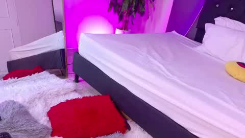 Snapshot of scarlett__durand chatting on September 27, 12:10 pm scarlett__durand online show from September 27, 12:10 pm