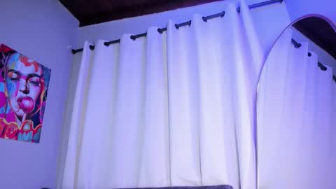 Snapshot of scarlett__durand chatting on October 23, 11:53 am scarlett__durand online show from October 23, 11:53 am