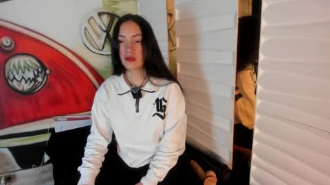 SCARLETT FOX  online show from April 21, 11:27 am