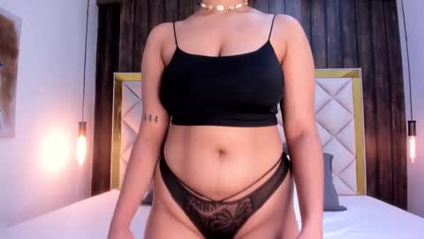 Snapshot of scarlett_blakee chatting on November 23, 3:50 am Scarlett online show from November 23, 3:50 am