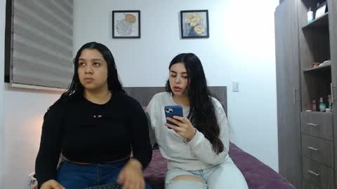 Snapshot of scarlett_brown69 chatting on May 12, 9:39 am Scarlett Brown online show from May 12, 9:39 am