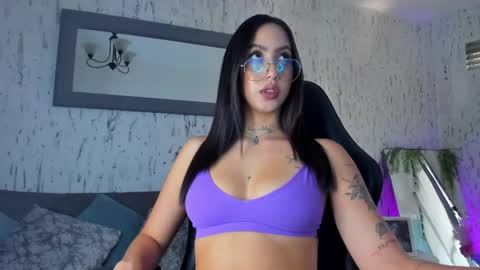 Scarlett online show from March 18, 5:38 pm