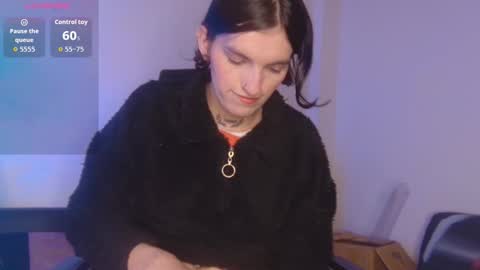 scarlet online show from November 24, 10:53 pm