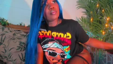 Snapshot of scarlett_diaz17 chatting on January 18, 12:15 pm Mariana online show from January 18, 12:15 pm