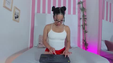  .  . online show from November 14, 1:32 pm