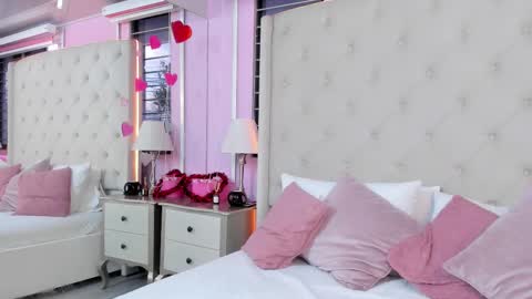 scarlett_leblanc_ online show from February 14, 12:13 pm