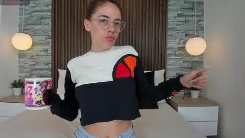 Snapshot of scarlett_monroex chatting on October 24, 1:07 pm scarlett monroex online show from October 24, 1:07 pm
