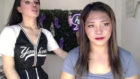 Snapshot of scarlett_sofia69 chatting on February 20, 8:06 am    online show from February 20, 8:06 am