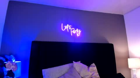 Scarlett online show from April 15, 4:08 am