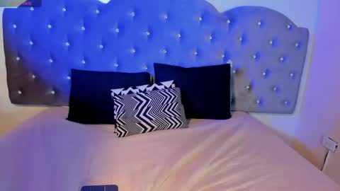 scarlett_venom_ online show from April 22, 7:59 pm