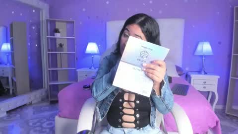 Snapshot of scarlette_15 chatting on September 26, 3:10 am Scarlette online show from September 26, 3:10 am