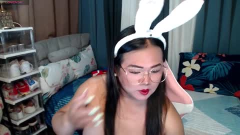 Snapshot of scarlette_adisson_69 chatting on December 6, 12:45 am scarlette online show from December 6, 12:45 am