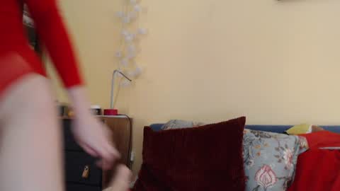 Snapshot of scarlettford chatting on January 3, 3:33 pm Scarlett online show from January 3, 3:33 pm