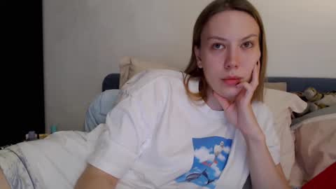 Snapshot of scarlettford chatting on October 29, 3:03 pm Scarlett online show from October 29, 3:03 pm