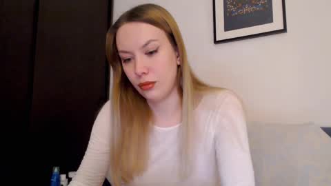 Scarlett online show from January 8, 7:05 pm