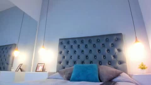 Snapshot of scarlettgonzalez_ chatting on September 23, 12:19 pm Scarlett online show from September 23, 12:19 pm