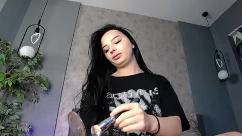 scarlettjakobs online show from April 23, 3:52 am