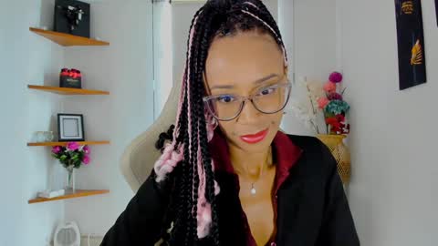 Snapshot of scarlettmalbec chatting on January 14, 7:53 pm Scarlett online show from January 14, 7:53 pm