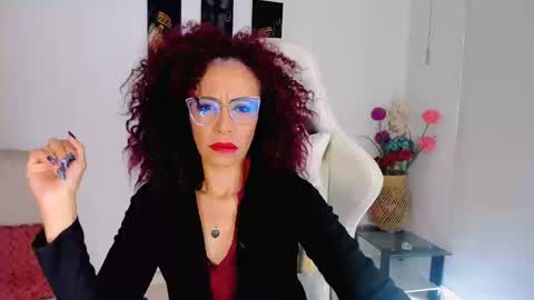 Snapshot of scarlettmalbec chatting on September 19, 9:04 pm Scarlett online show from September 19, 9:04 pm