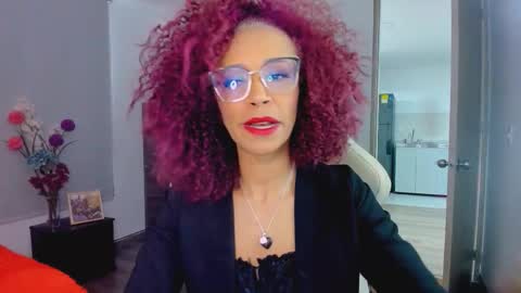 Scarlett online show from January 10, 9:30 pm