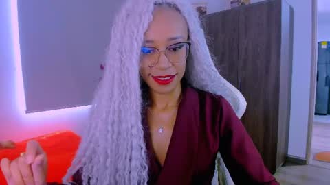 Scarlett online show from July 7, 8:35 pm