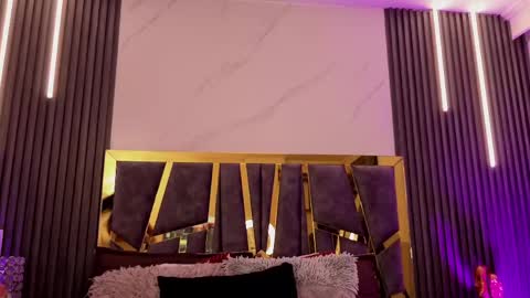 scarlettorres online show from April 22, 6:42 pm