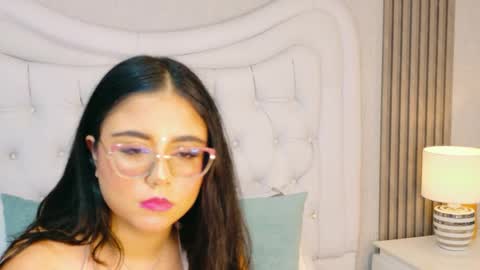 Scarlett Petrova online show from April 15, 12:56 pm