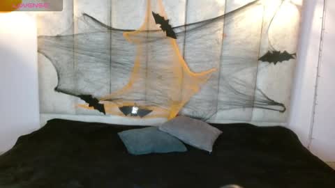 Scarlett online show from October 24, 5:37 am