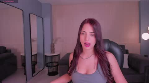 Snapshot of scarlettrosex1 chatting on May 7, 3:23 am Scarlett Rose online show from May 7, 3:23 am