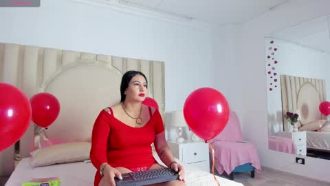 Scarlett Ross  online show from February 14, 12:03 pm