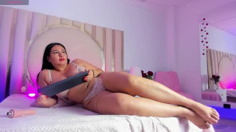 Scarlett Ross  online show from February 21, 6:04 pm