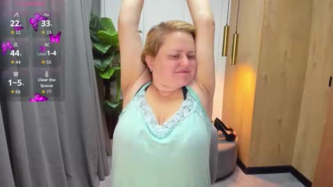 Scarlett online show from October 10, 5:28 am