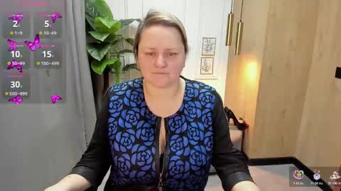 Scarlett online show from February 2, 5:39 am