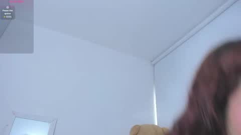 Snapshot of scarlettt_moon chatting on June 2, 5:26 pm scarlettt_moon online show from June 2, 5:26 pm